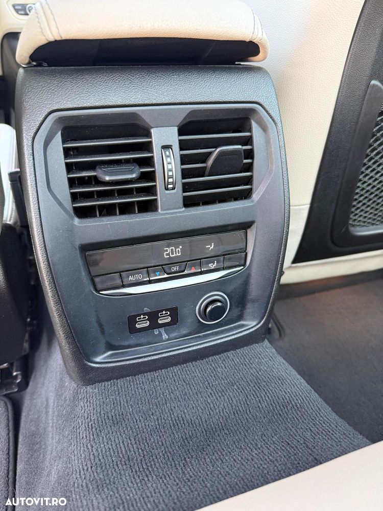 BMW Seria 3 330i AT M Sport - 11