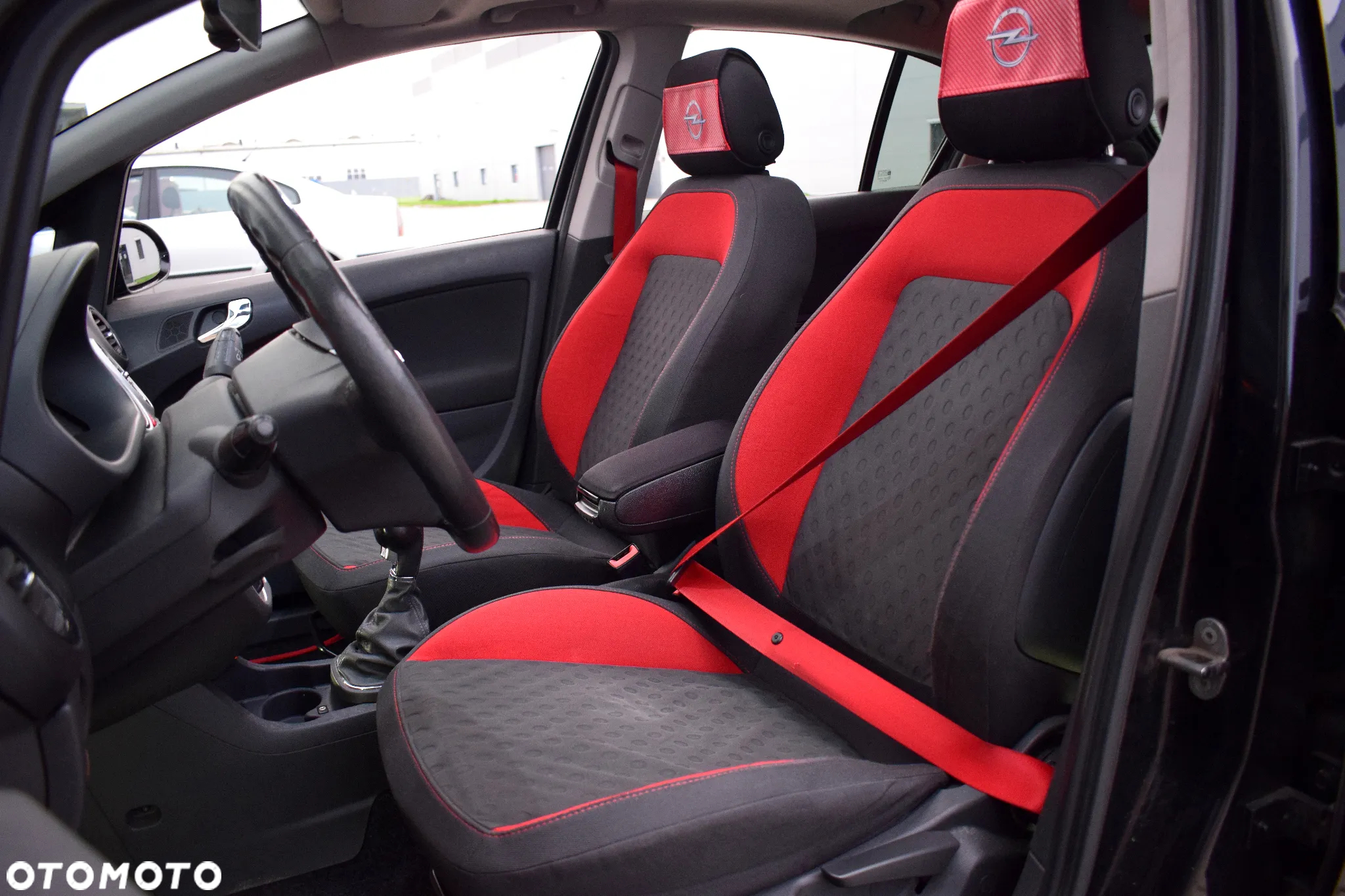 Opel Corsa 1.6 Turbo GSi - 7