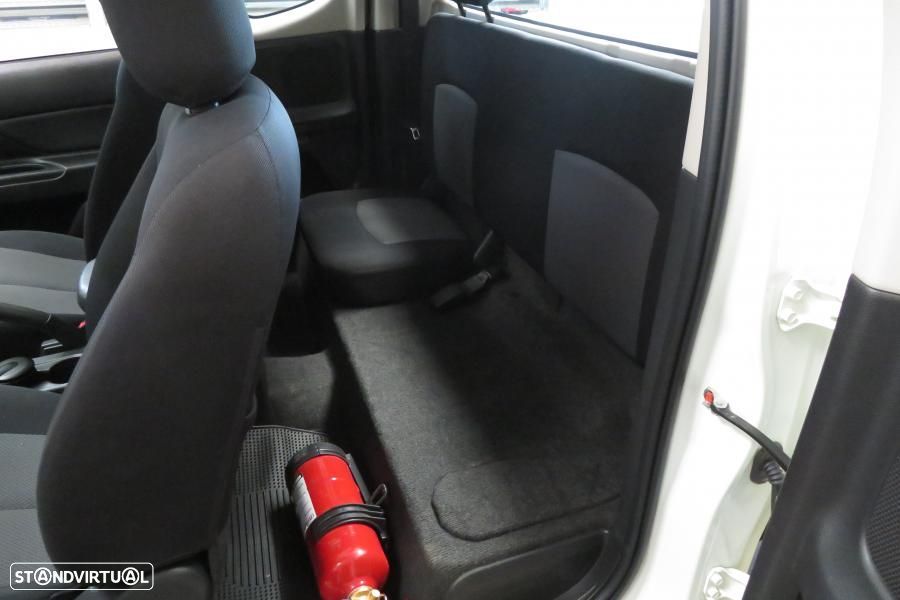 Mitsubishi L200 L200 2.3 DI-D Space Cab Campera 4WD - IVA DEDUTÍVEL - 9