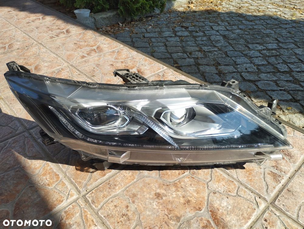 lampa prawa full led mitsubishi eclipse cross 2018-2020 - 1