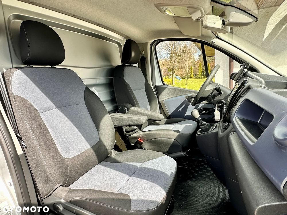 Opel VIVARO L2H1 / - 24