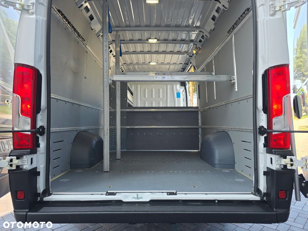 Fiat DUCATO L4H2 MAXI SILNIK 2,3 IVECO 140KM 85 Tyś km SALON PL SERWIS DO OSTATNIEGO Km TEMPOMAT KAMERA COFANIA KLIMA BAGAŻNIK DACHOWY - 33