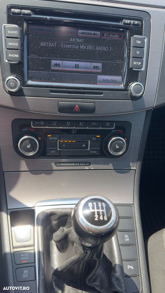 Volkswagen Passat 2.0 TDI Blue TDI Comfortline - 4