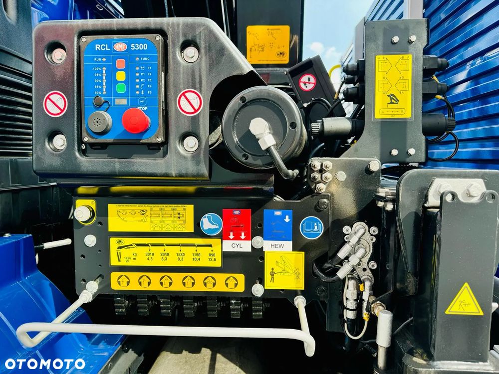 MAN MAN TGS 26.360 // 6x2 // przebieg 247 tyś.km // żuraw HMF // - 18