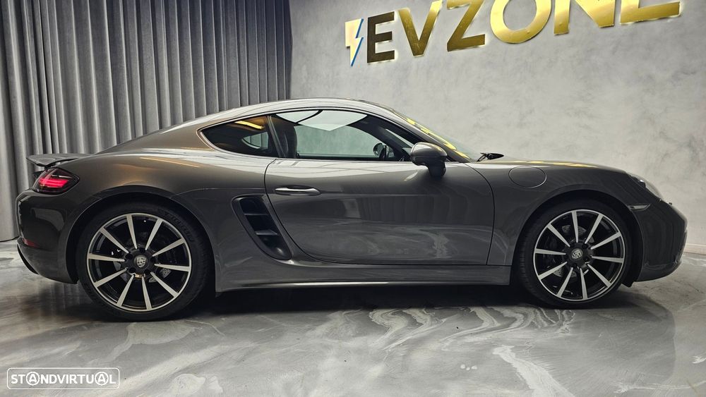 Porsche 718 Cayman 2.0 PDK - 8