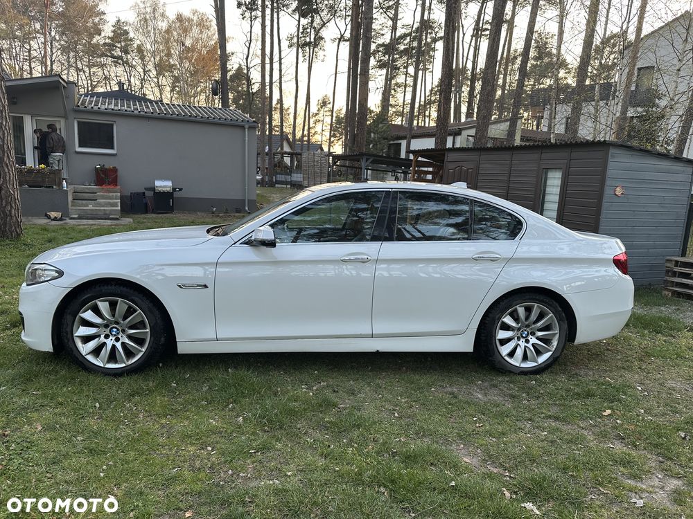 BMW Seria 5 518d Luxury Line - 2