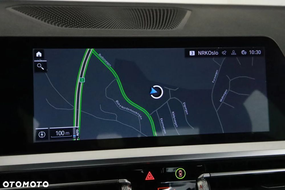 BMW Seria 3 330e iPerformance M Sport - 24