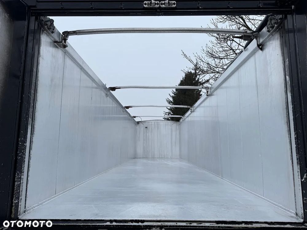 Schwarzmuller SK/ WAGA 6000 kg / 50 m3 / KLAPO-DRZWI / PODNOSZONA OŚ  / IDEALNY STAN - 23