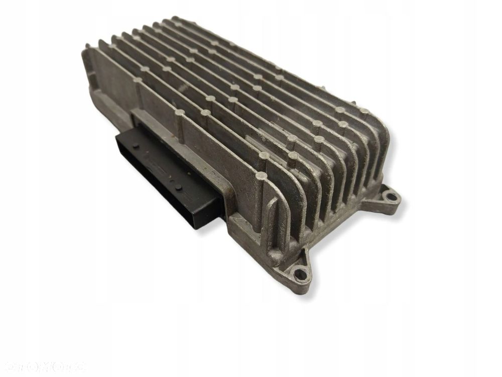 Wzmacniacz Moduł Audi A5 A4 8T0035223AH - 1