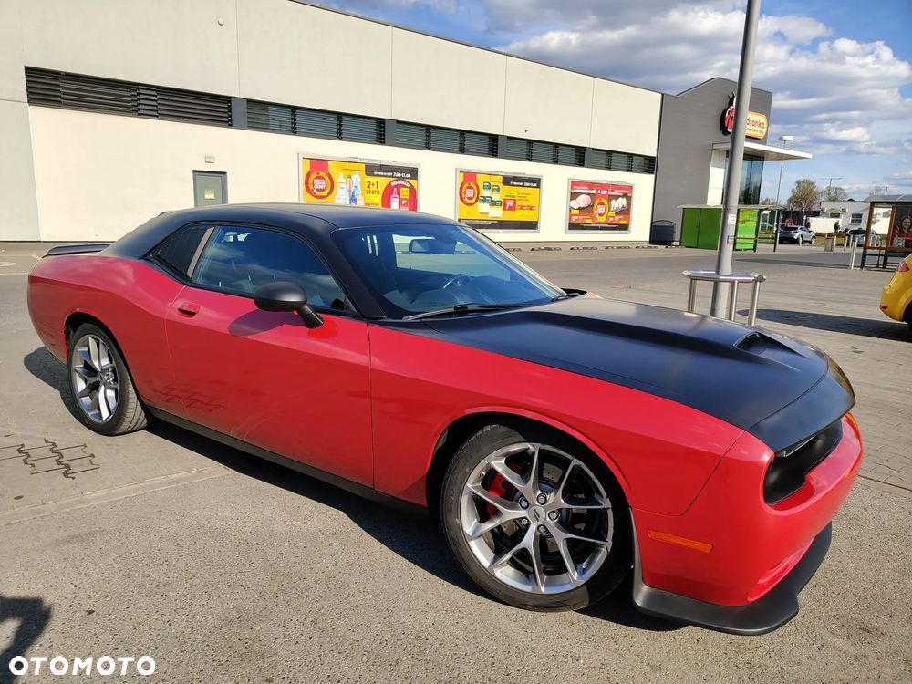 Dodge Challenger - 6