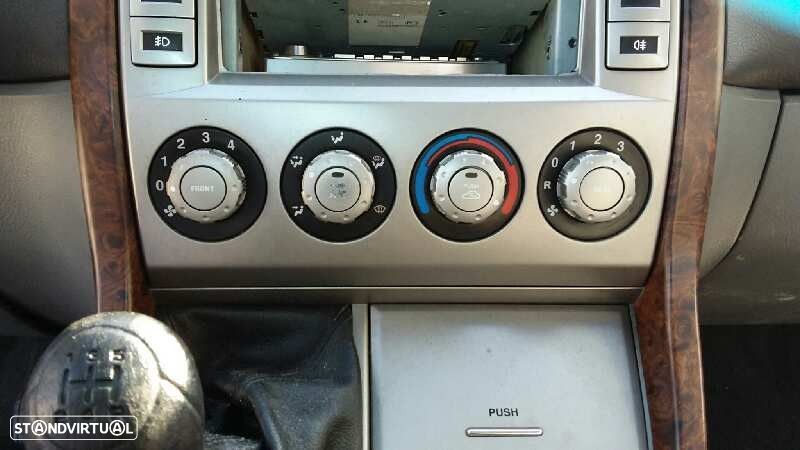 COMANDO SOFAGEM/AR CONDICIONADO KIA CARNIVAL II 2.9 CRDI LX - 3