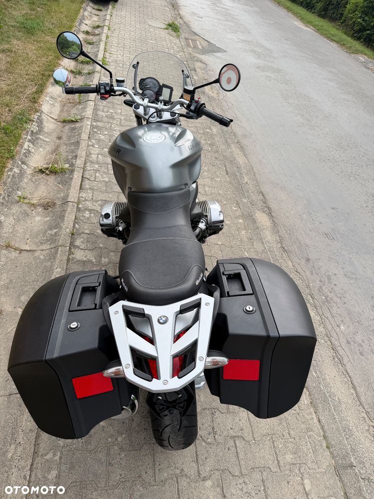 BMW R - 26