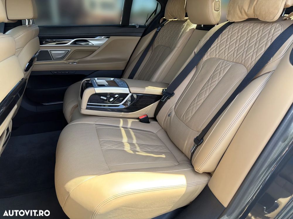 BMW Seria 7 740Li xDrive - 16