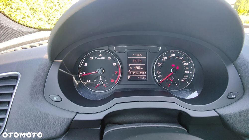 Audi Q3 - 30