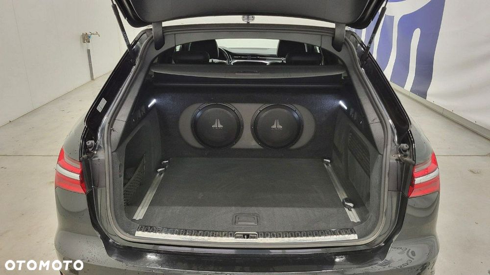 Audi A6 Avant 35 TDI mHEV Sport S tronic - 24