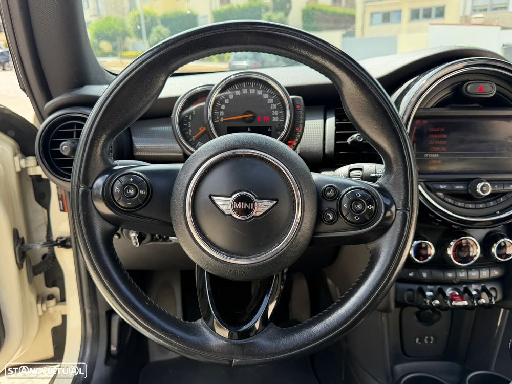 MINI 3 Portas Cooper D Seven - 23