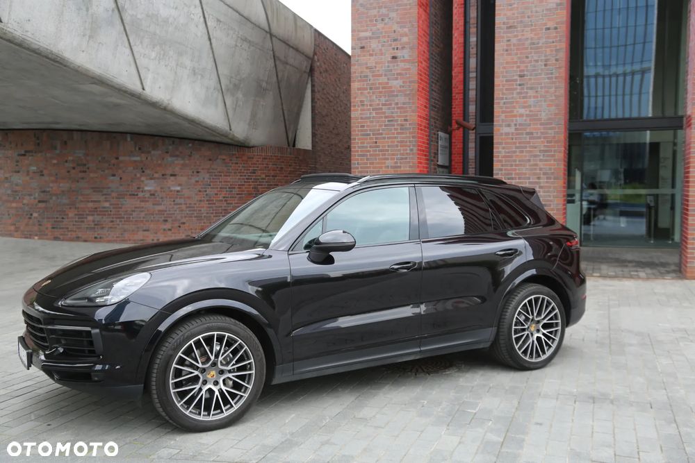 Porsche Cayenne - 8