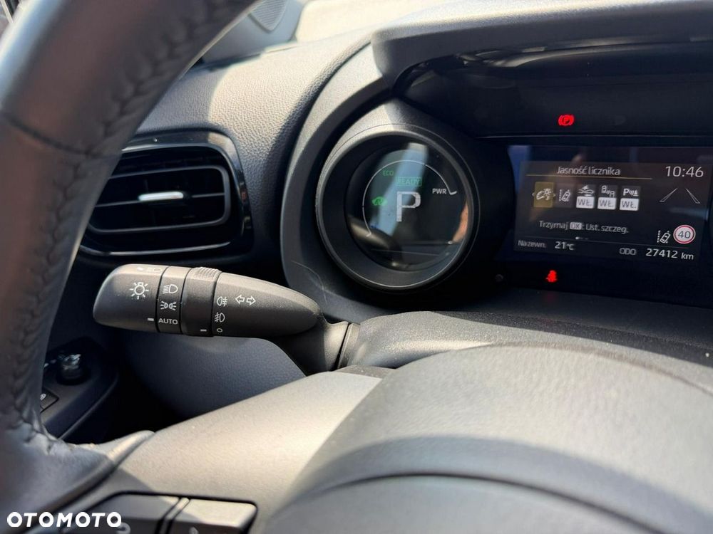 Toyota Yaris - 24