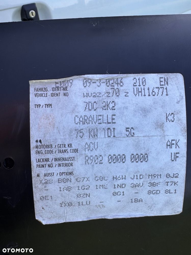 Volkswagen Caravelle Basis / CL - 39
