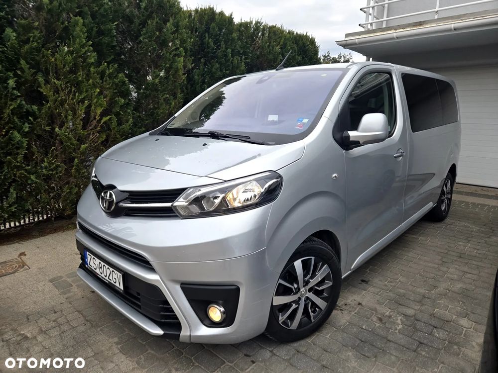 Toyota Proace Verso 2.0 D4-D Medium Family - 1