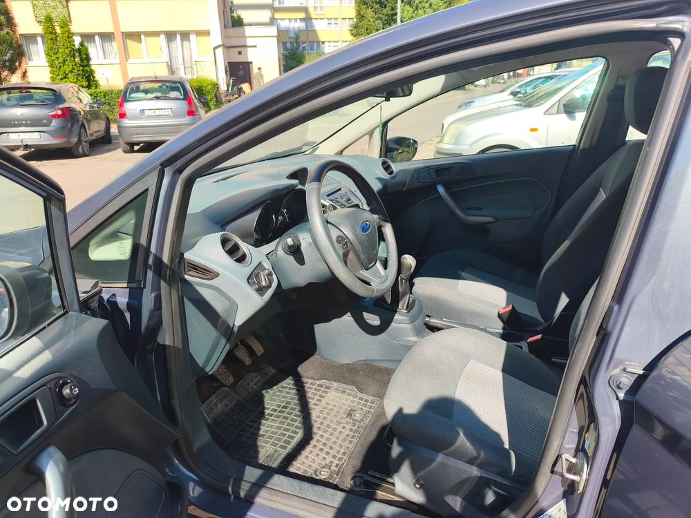Ford Fiesta 1.25 Trend - 16