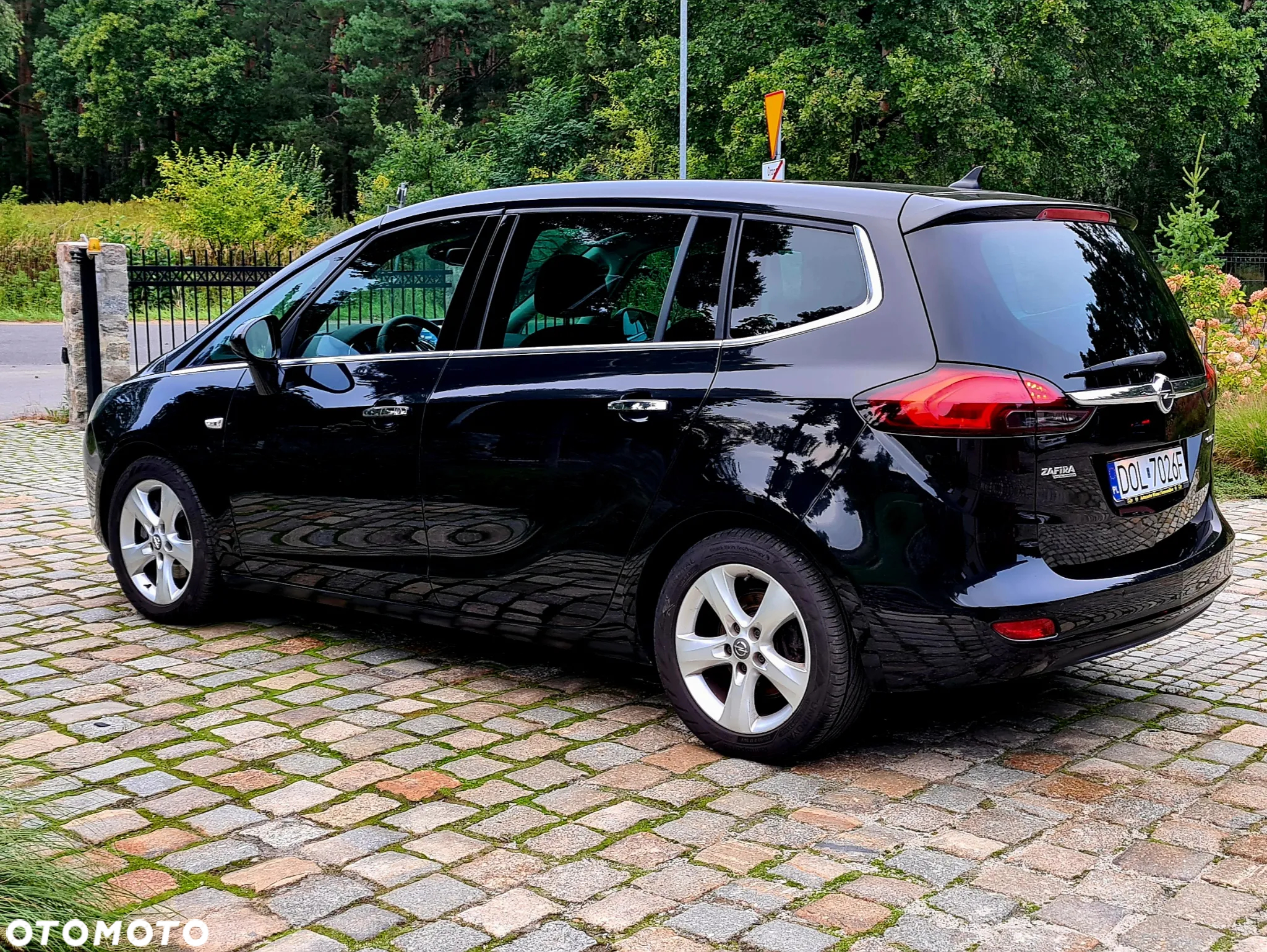 Opel Zafira 1.4 T Cosmo EcoFLEX S&S EU6 - 3