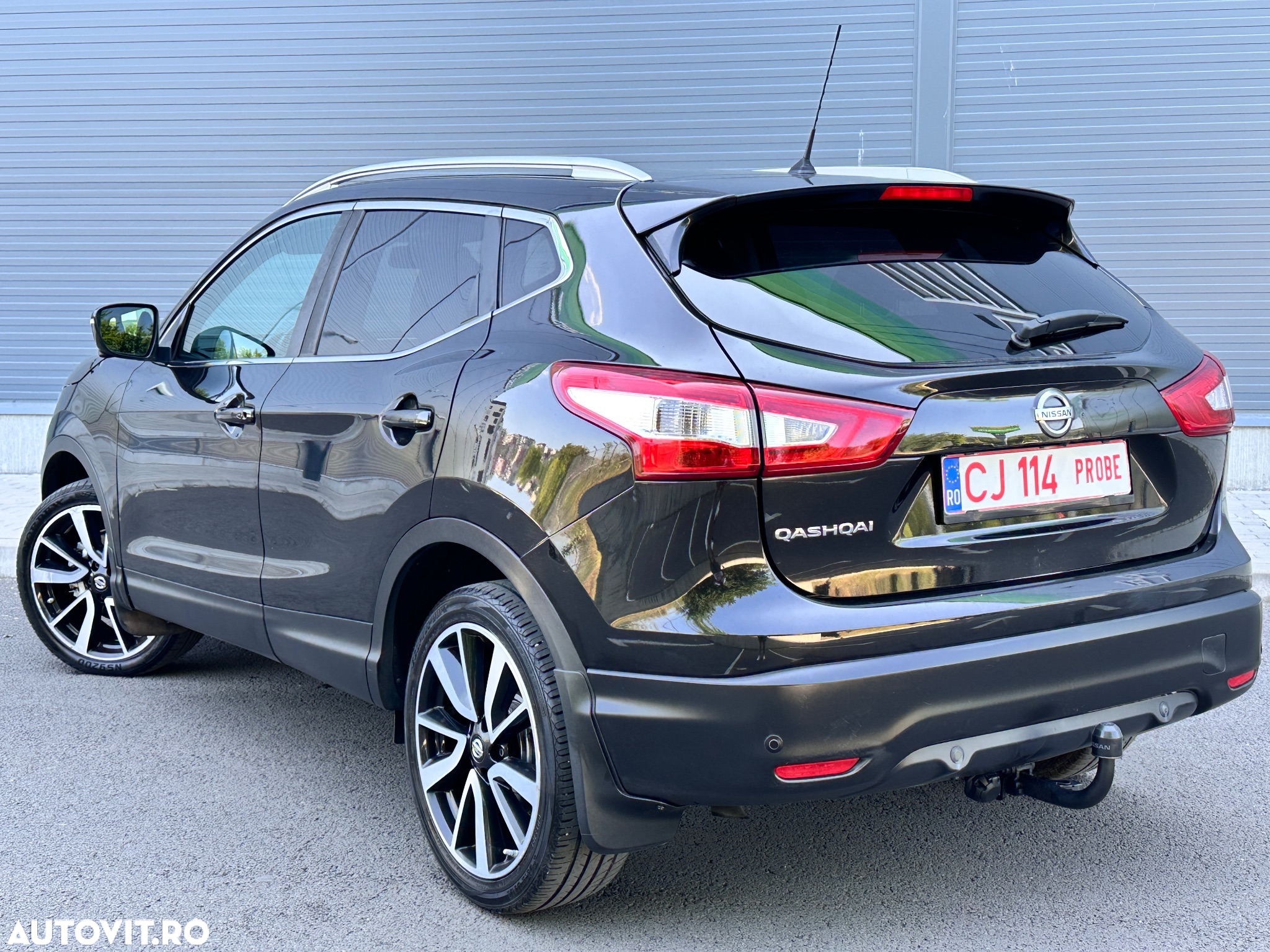 Nissan Qashqai 1.6 DIG-T TEKNA - 4