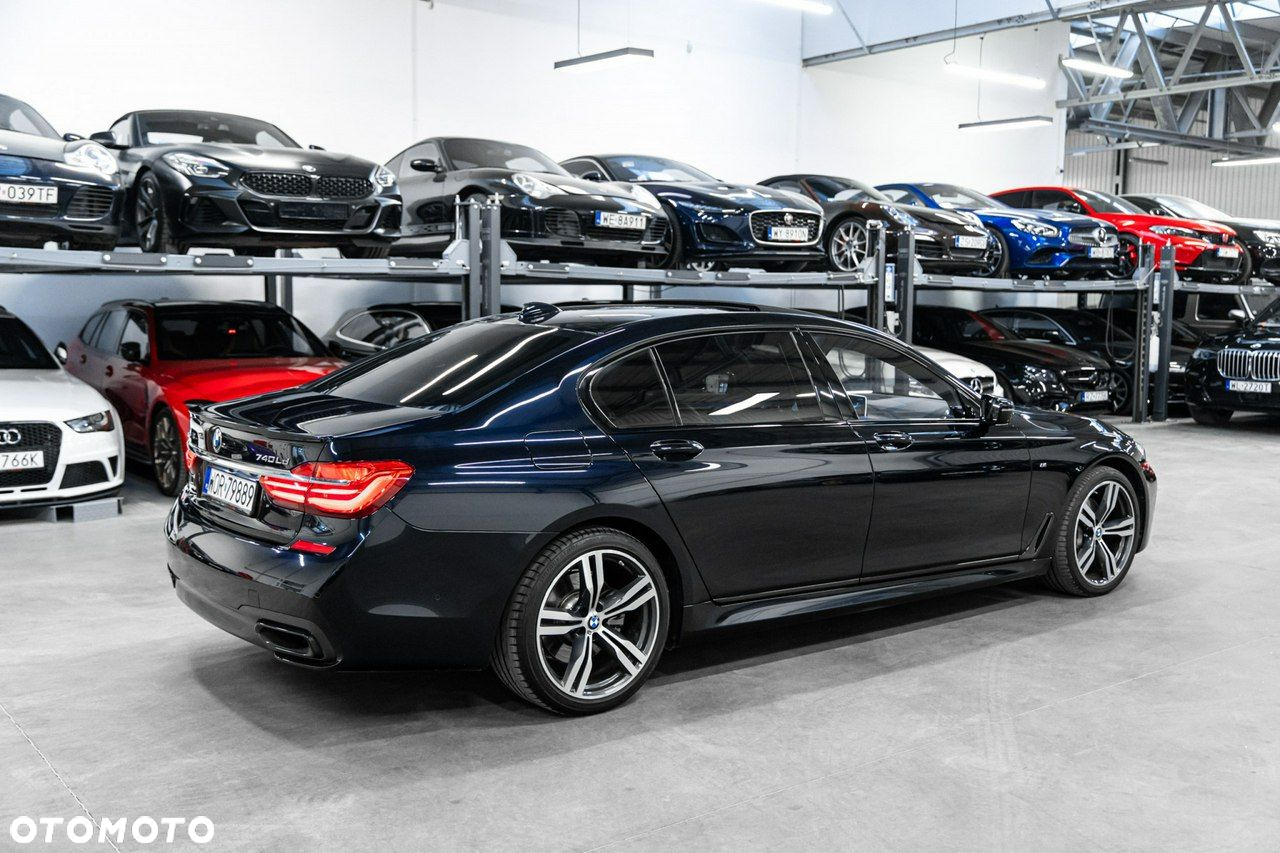 BMW Seria 7 - 11