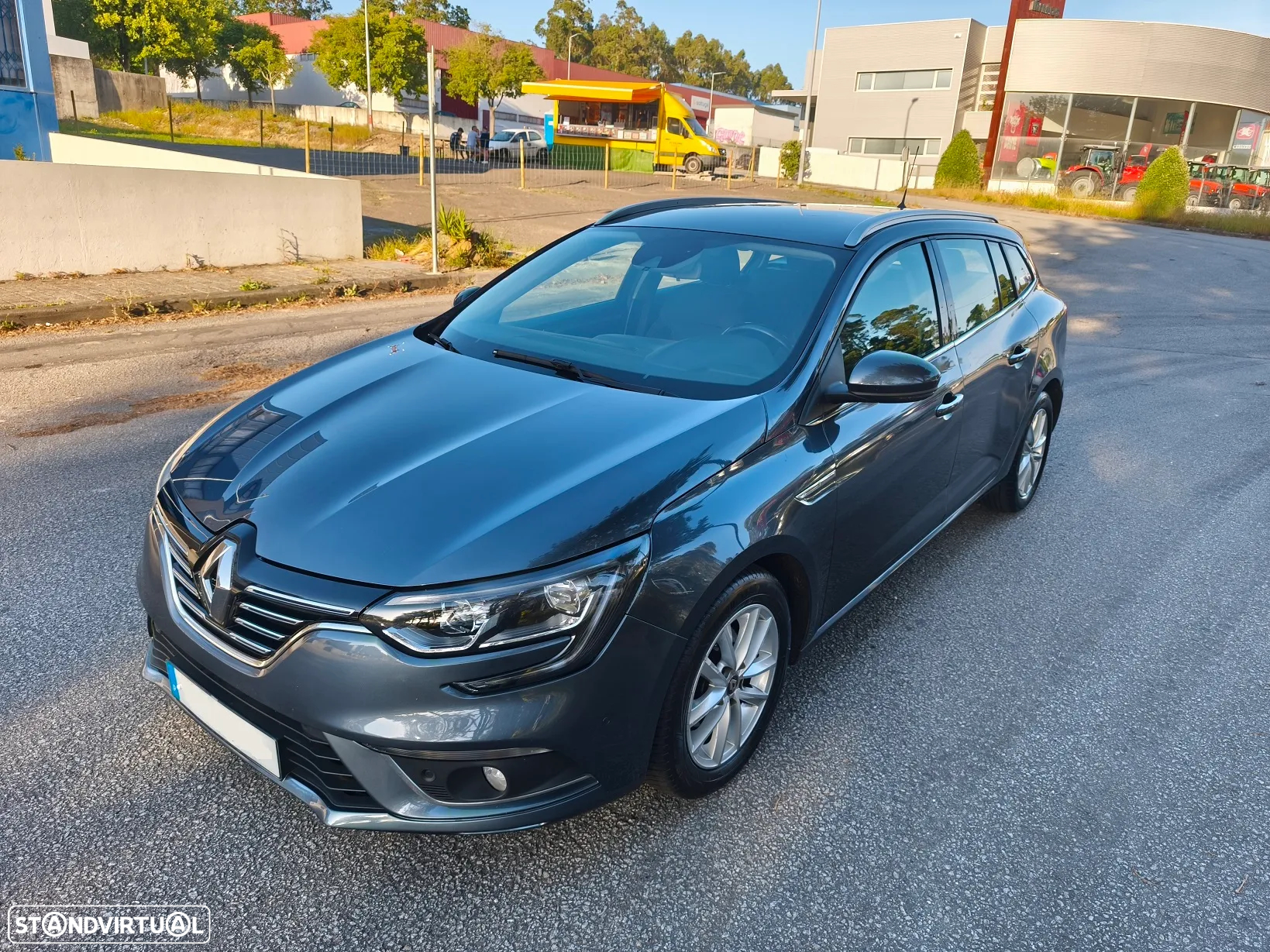 Renault Mégane Sport Tourer 1.5 dCi Limited - 4