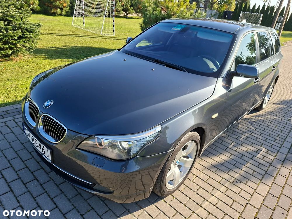 BMW Seria 5 525d - 8