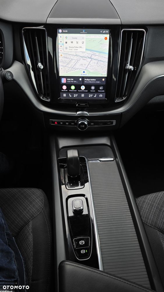 Volvo XC 60 B4 D AWD Core - 8