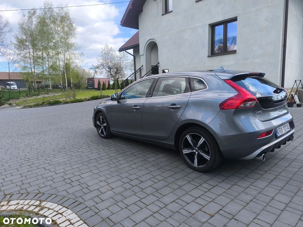 Volvo V40 D2 RDesign - 12