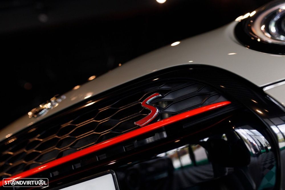 MINI 5 Portas Cooper S Aut. JCW - 1