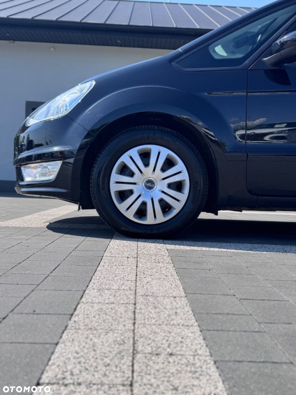 Ford Galaxy - 12