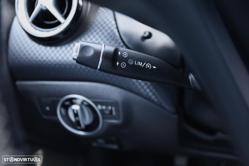 Mercedes-Benz A 180 d Urban - 16