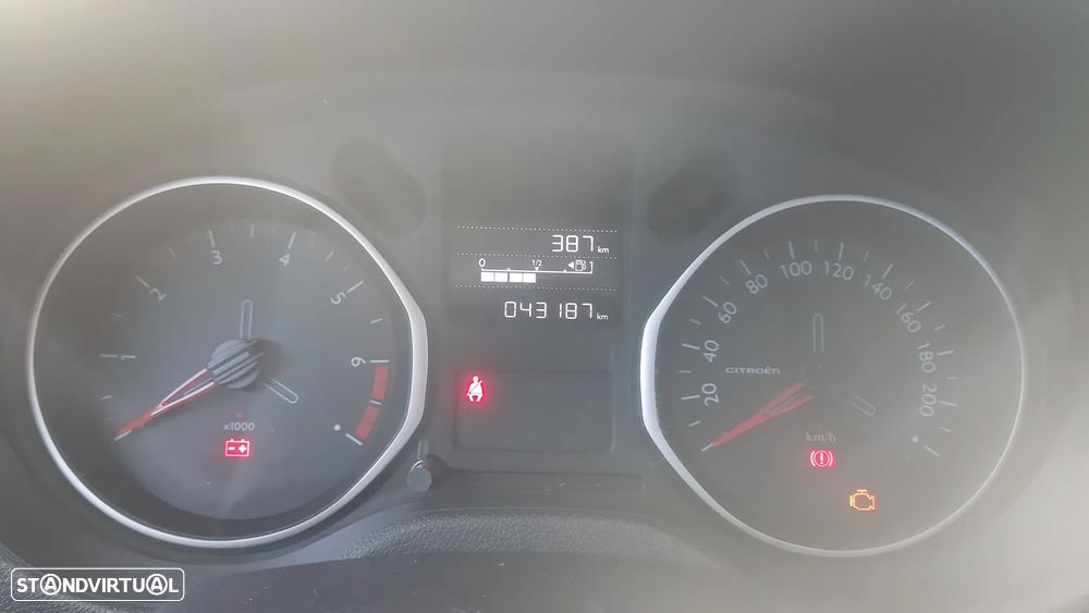 Citroën C-Elysée 1.2 PureTech Shine - 6