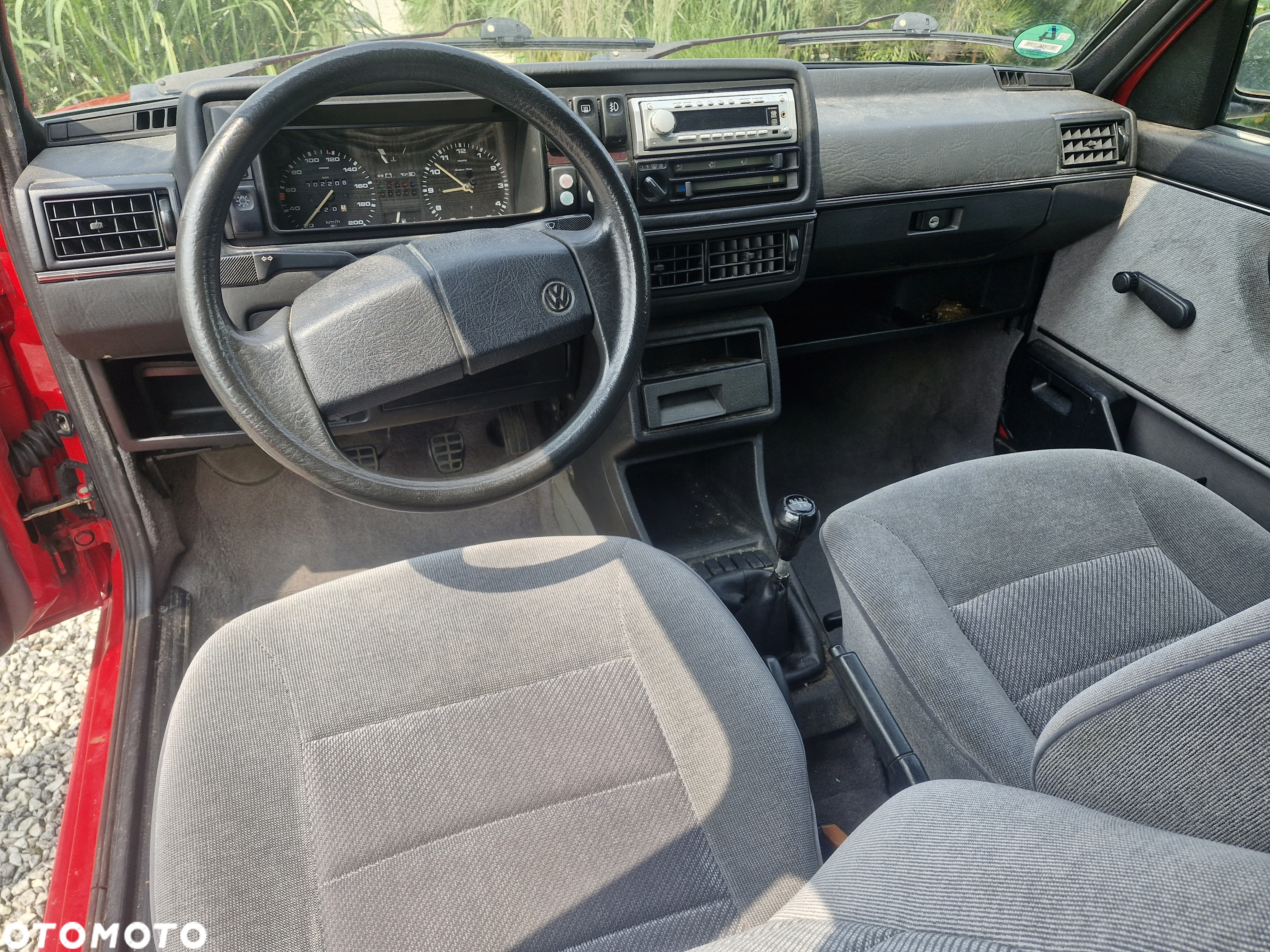 Volkswagen Golf 1.6 GL - 4