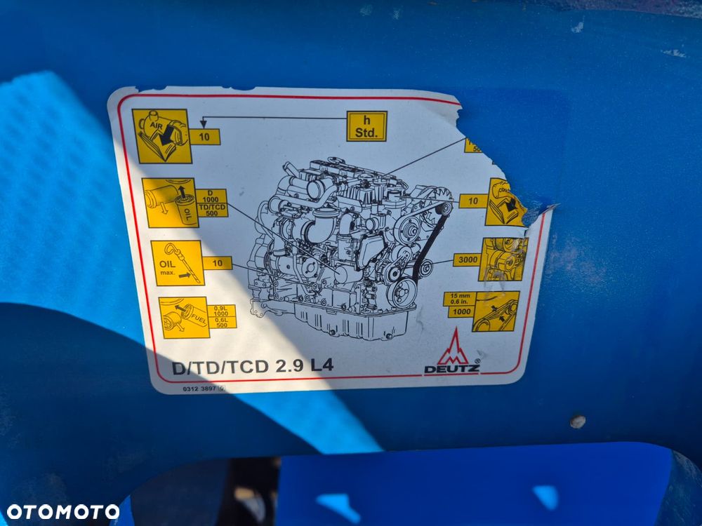 Genie GTH 3007 / 4X4 / NISKIE MOTOGODZINY / WIDŁY + ŁYŻKA / WOM / PO SERWISIE / 1WŁ / MOŻLIWOŚĆ TRANSPORTU - 40
