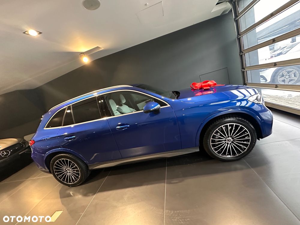 Mercedes-Benz Glc 2023 photo 2