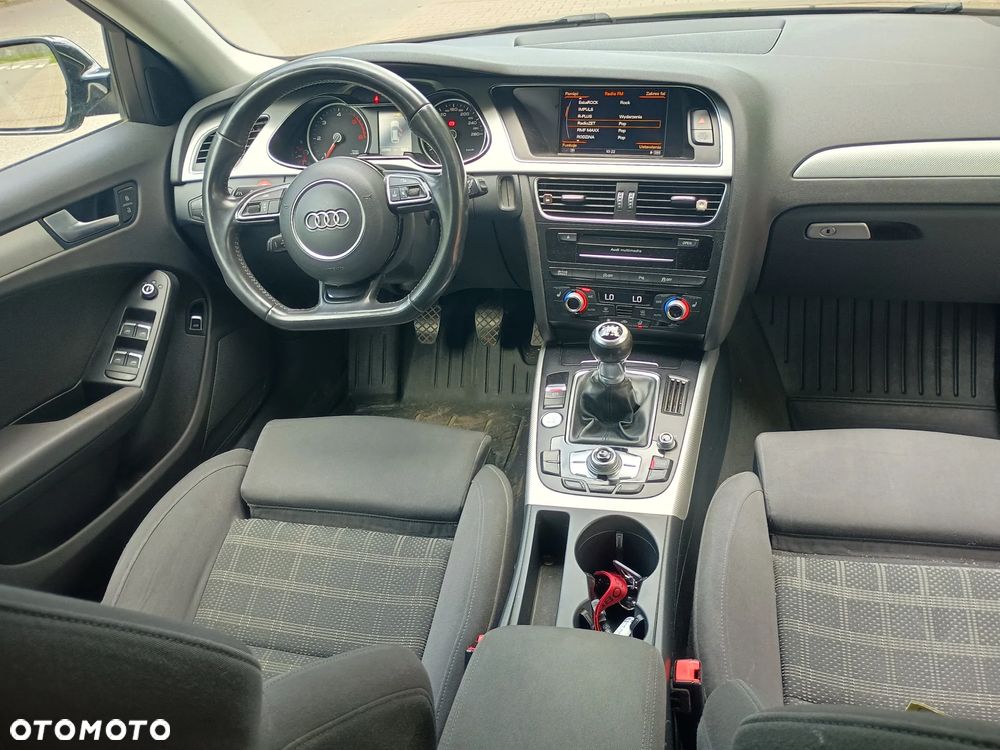 Audi A4 Avant - 15