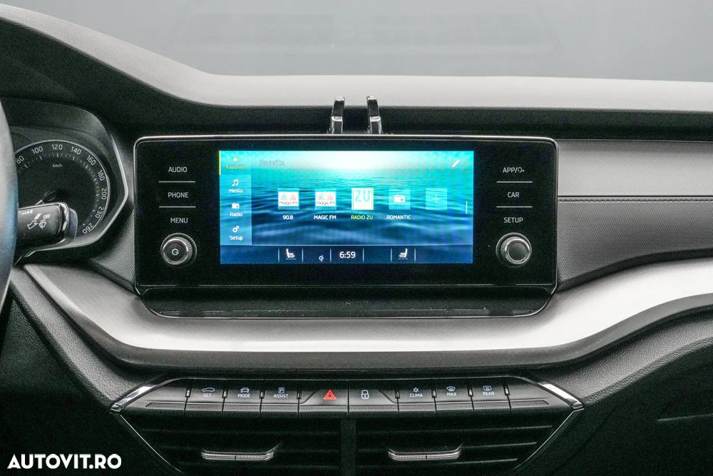 Skoda Octavia 2.0 TDI DSG Style - 19