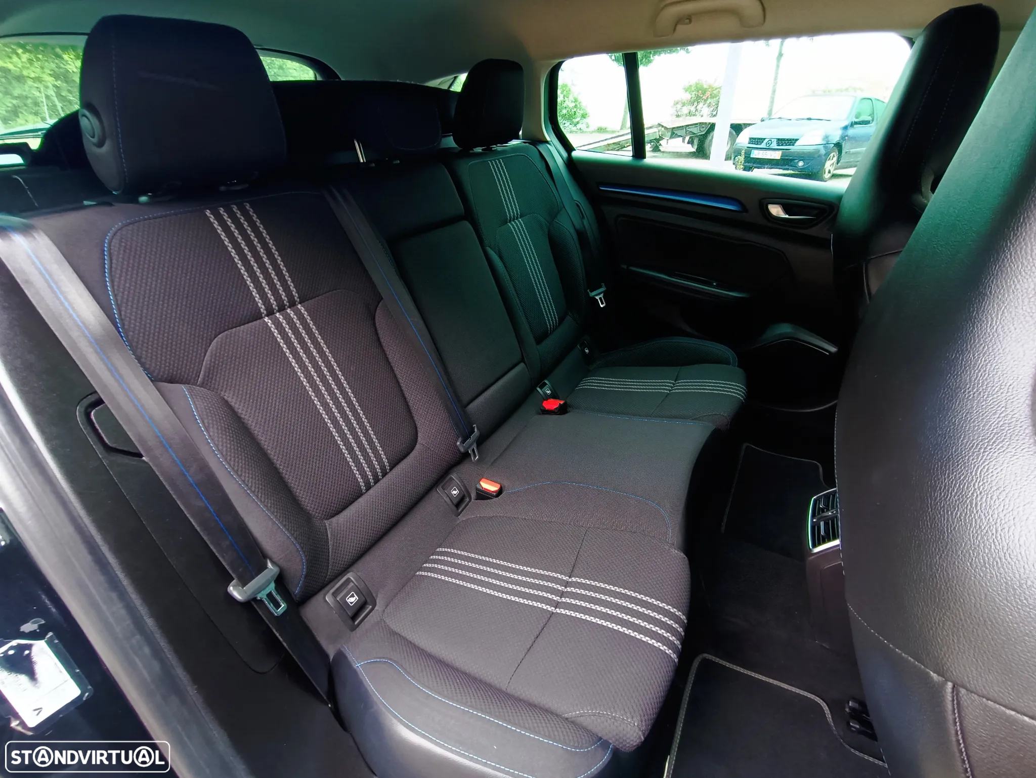Renault Mégane Sport Tourer 1.5 dCi GT Line - 8