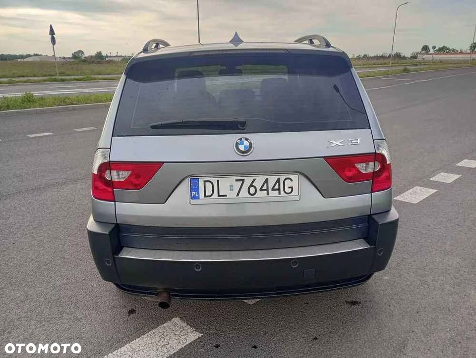 BMW X3 2.0i - 4
