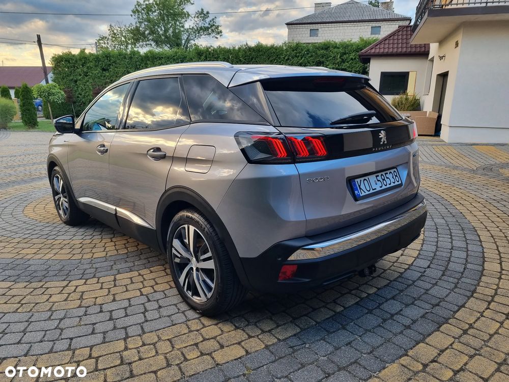 Peugeot 3008 1.6 PureTech Hybrid4 PHEV Allure S&S EAT8 - 37