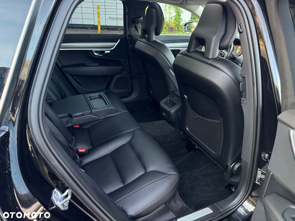 Volvo V90 D3 Geartronic Momentum Pro - 13