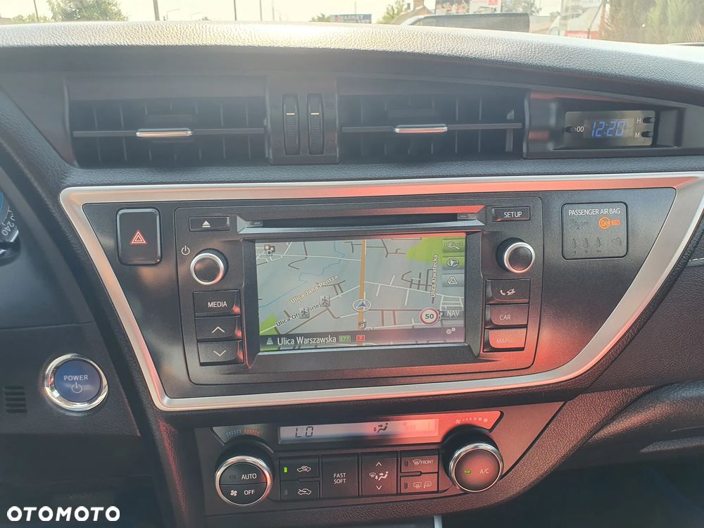 Toyota Auris - 20