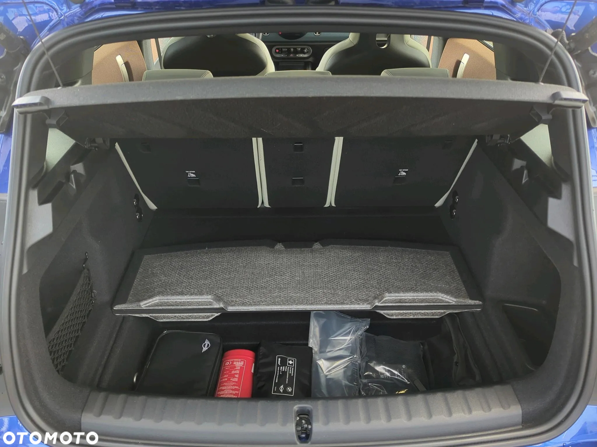 MINI Countryman C mHEV Linia Favoured - 9