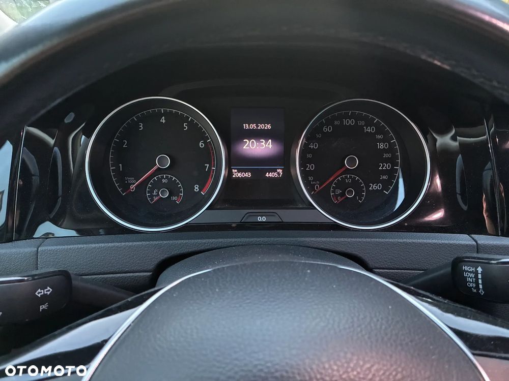 Volkswagen Golf 1.4 TSI BMT Highline - 32