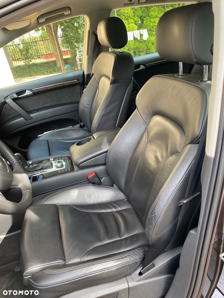 Audi Q7 - 9