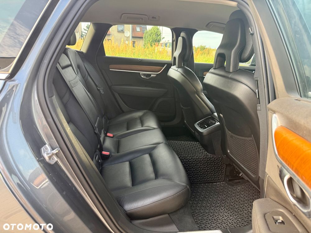 Volvo V90 D5 AWD Geartronic Momentum - 16